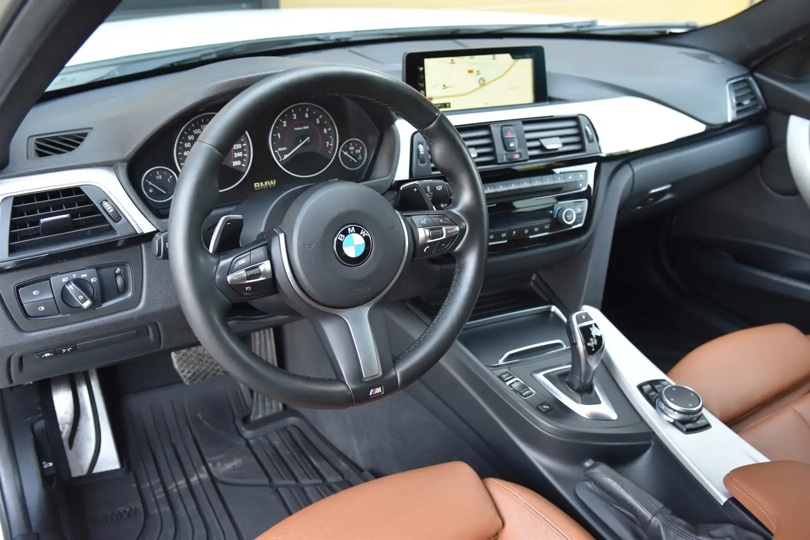 BMW 320 3-serie Touring 320i Centennial High Executive * M Blanc - 2
