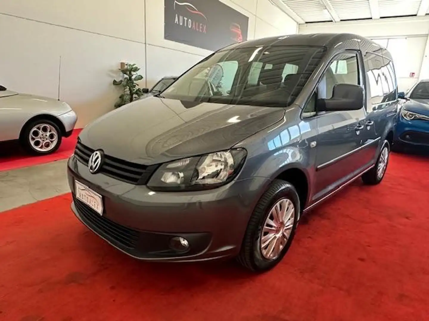 Volkswagen Caddy 1.6 TDI 102 CV 5p. Trendline Ezüst - 1