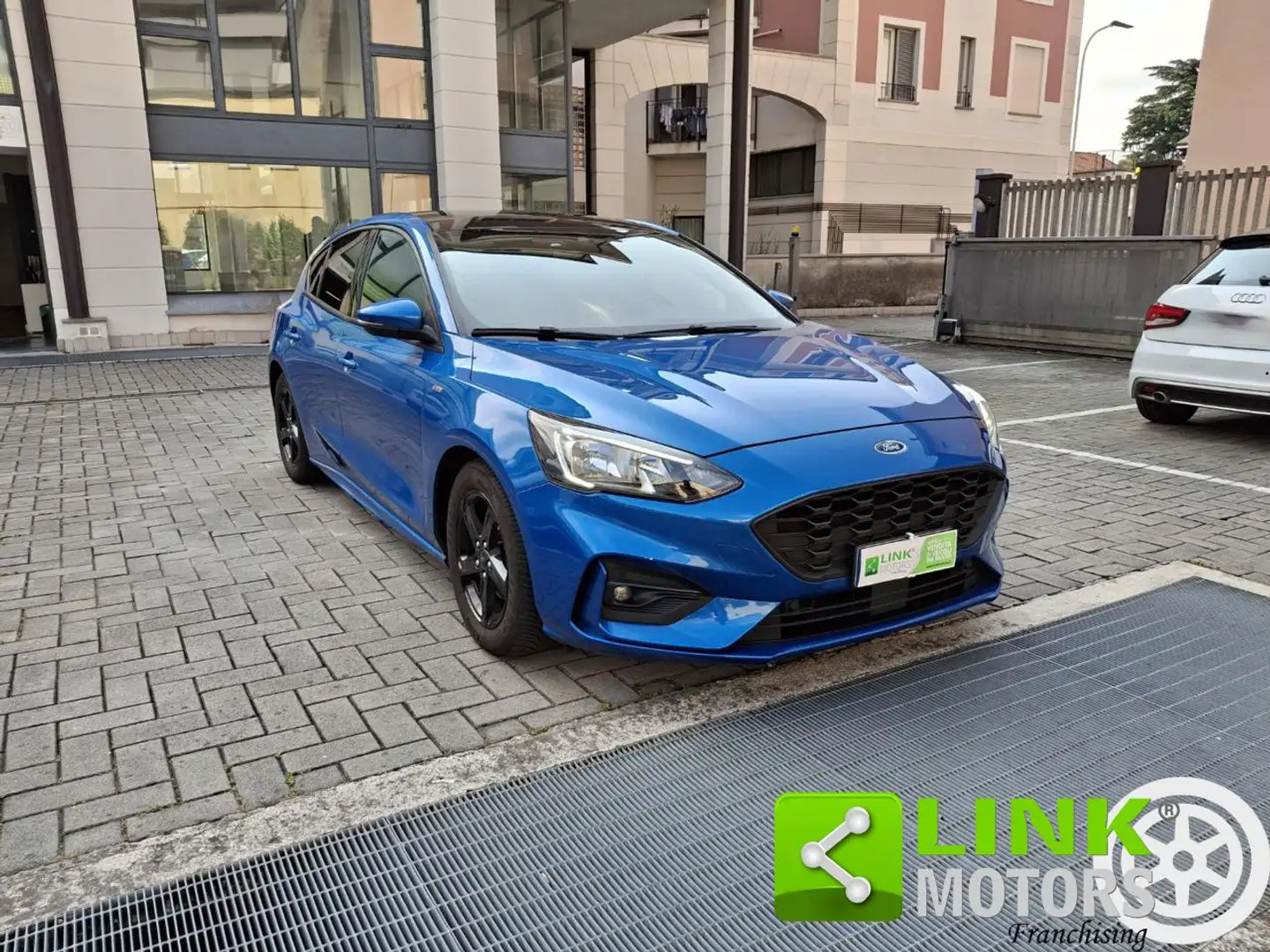 Ford Focus 1.5 TDCi Powershift ST Line GARANZIA INCLUSA Blau - 1