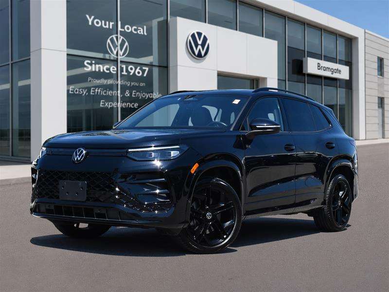 2026 Volkswagen Tiguan Comfortline R-Line Black Edition 4MOTION