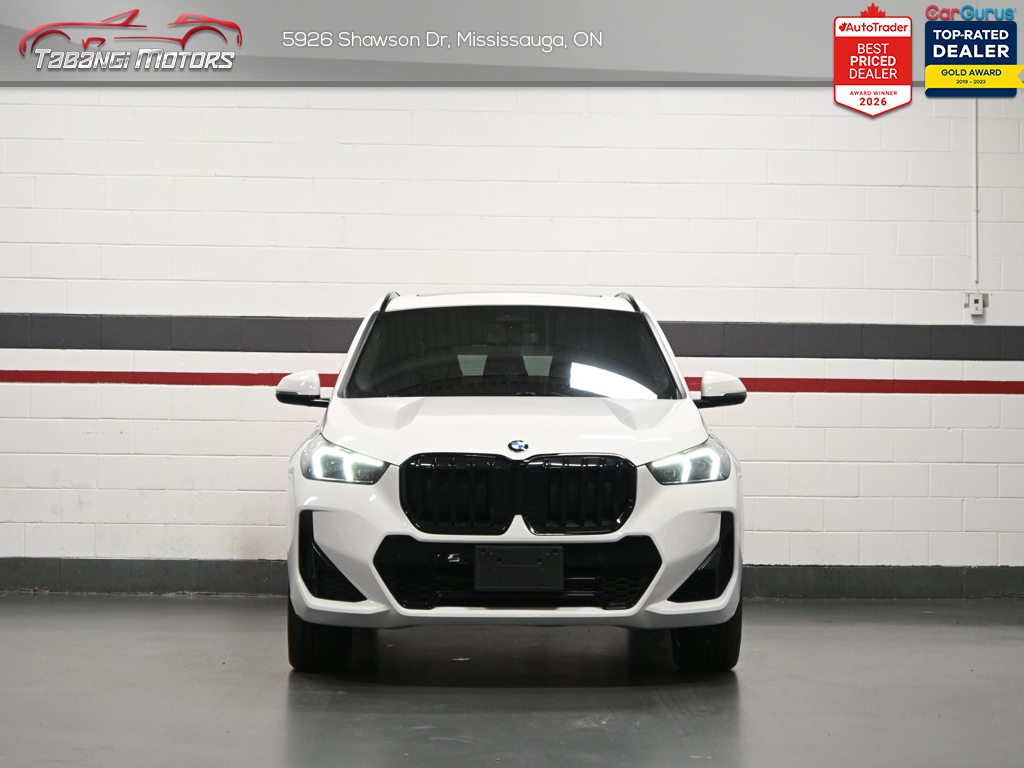 2023 BMW X1 XDrive28i ///M No Accident Panoramic Roof Ambient