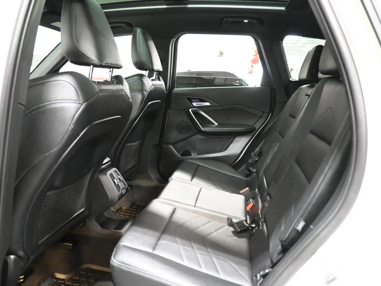 BMW X1 снимка BMW X1