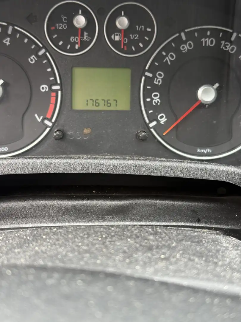 Ford Fiesta 1.3 Ambiente - 1