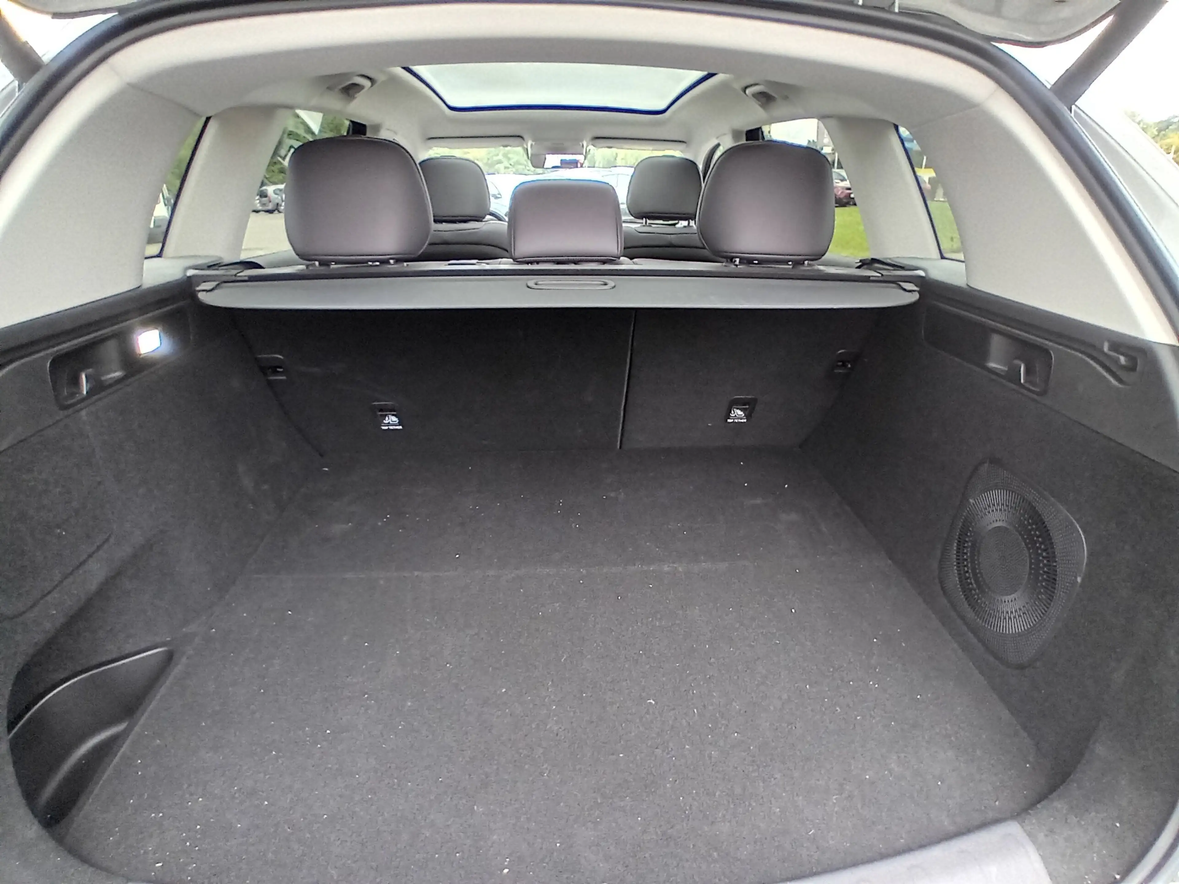 Leapmotor C10 REEV Design Klima SHZ 360° — photo 12