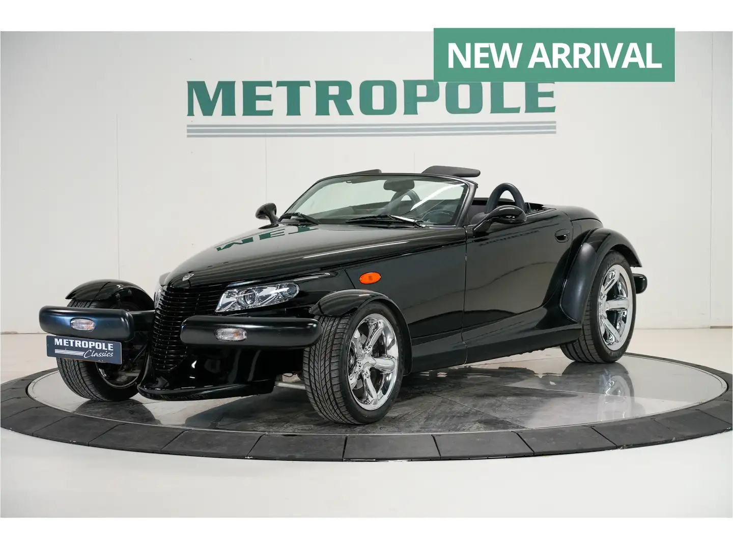 Plymouth Prowler Cabriolet + aanhanger M1116 Schwarz - 1