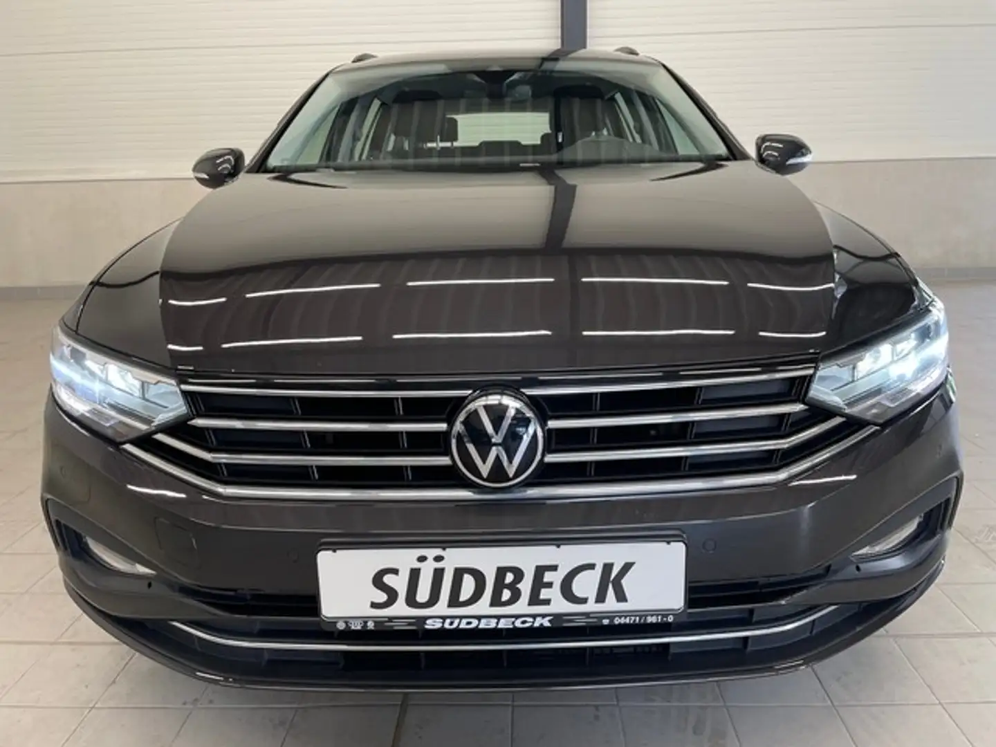 Volkswagen Passat Variant 2.0TDI Business LANE+ACC+APP+LED Grau - 2