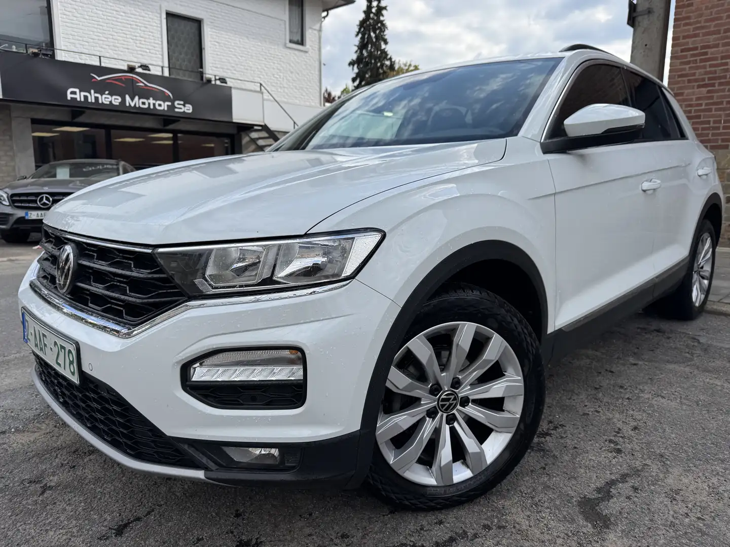 Volkswagen T-Roc 1.5 TSI ACT/Dsg/Navigation/Garantie ... Wit - 1