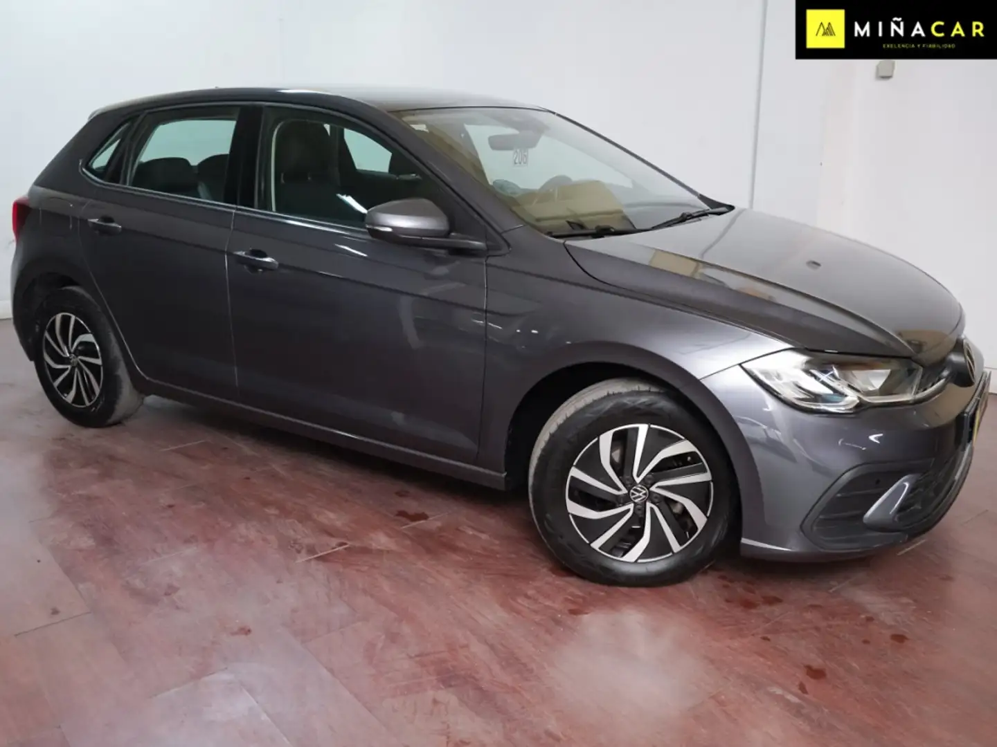 Volkswagen Polo 1.0 TSI 70kW Gris - 2