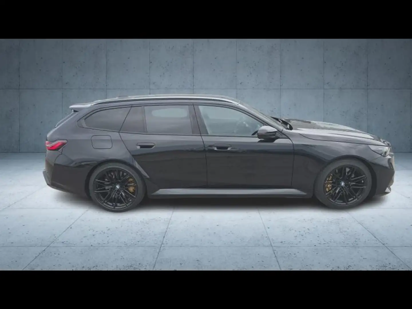 BMW M5 4.4 V8 PHEV 727ch Noir - 2
