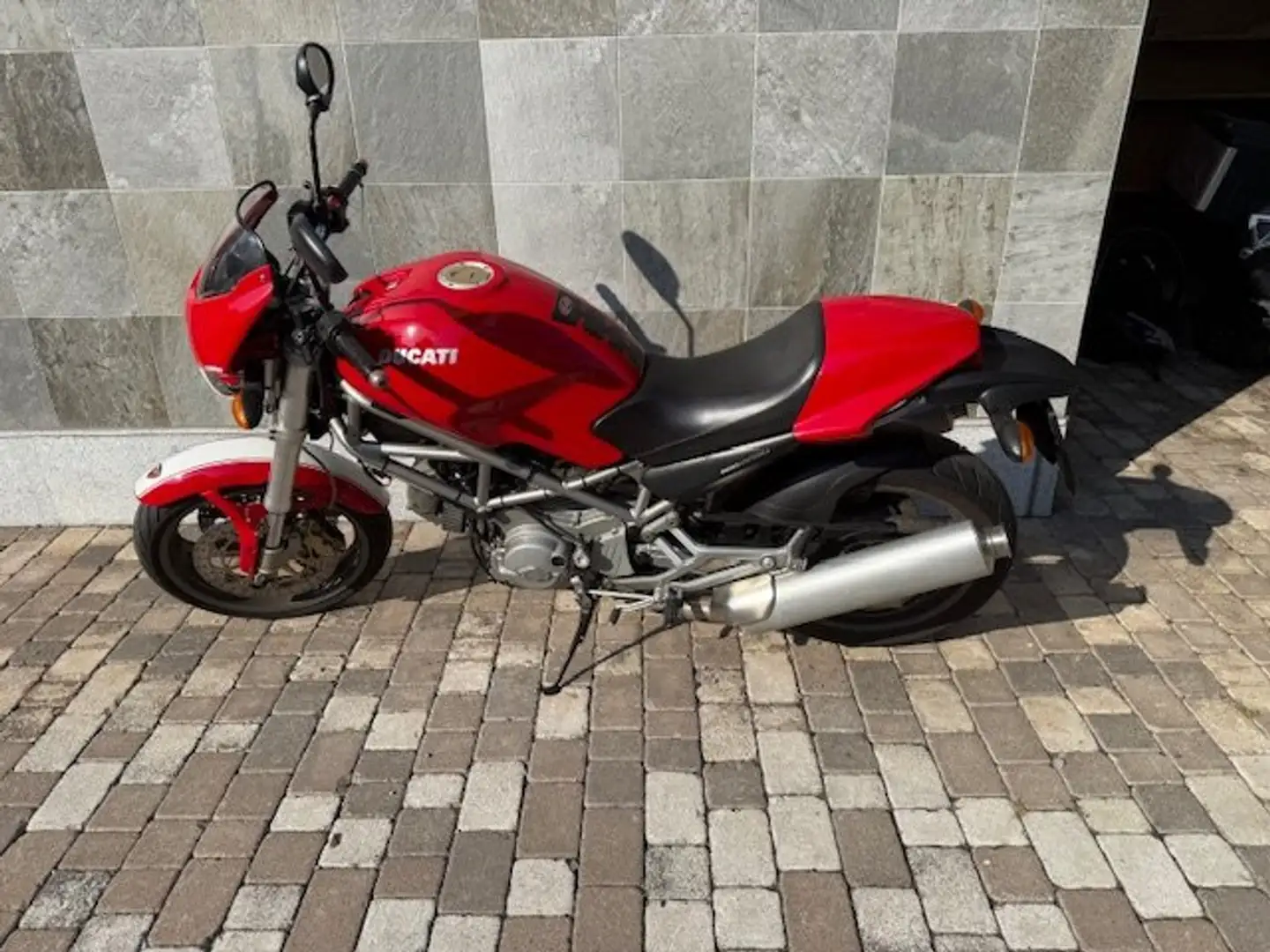 Ducati Monster 620 ie Rouge - 1