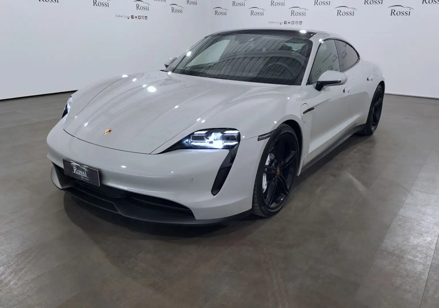 Porsche Taycan 4S 5p.ti Gris - 2