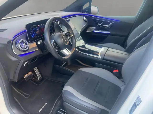 Mercedes-Benz EQE view 7