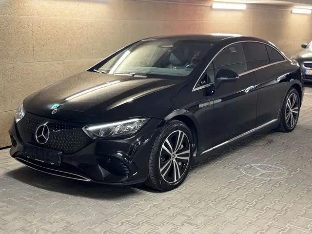 Mercedes-Benz EQE 300 BUSINESS KEYL AMBI+ DISTR MEMO ADVANCE+