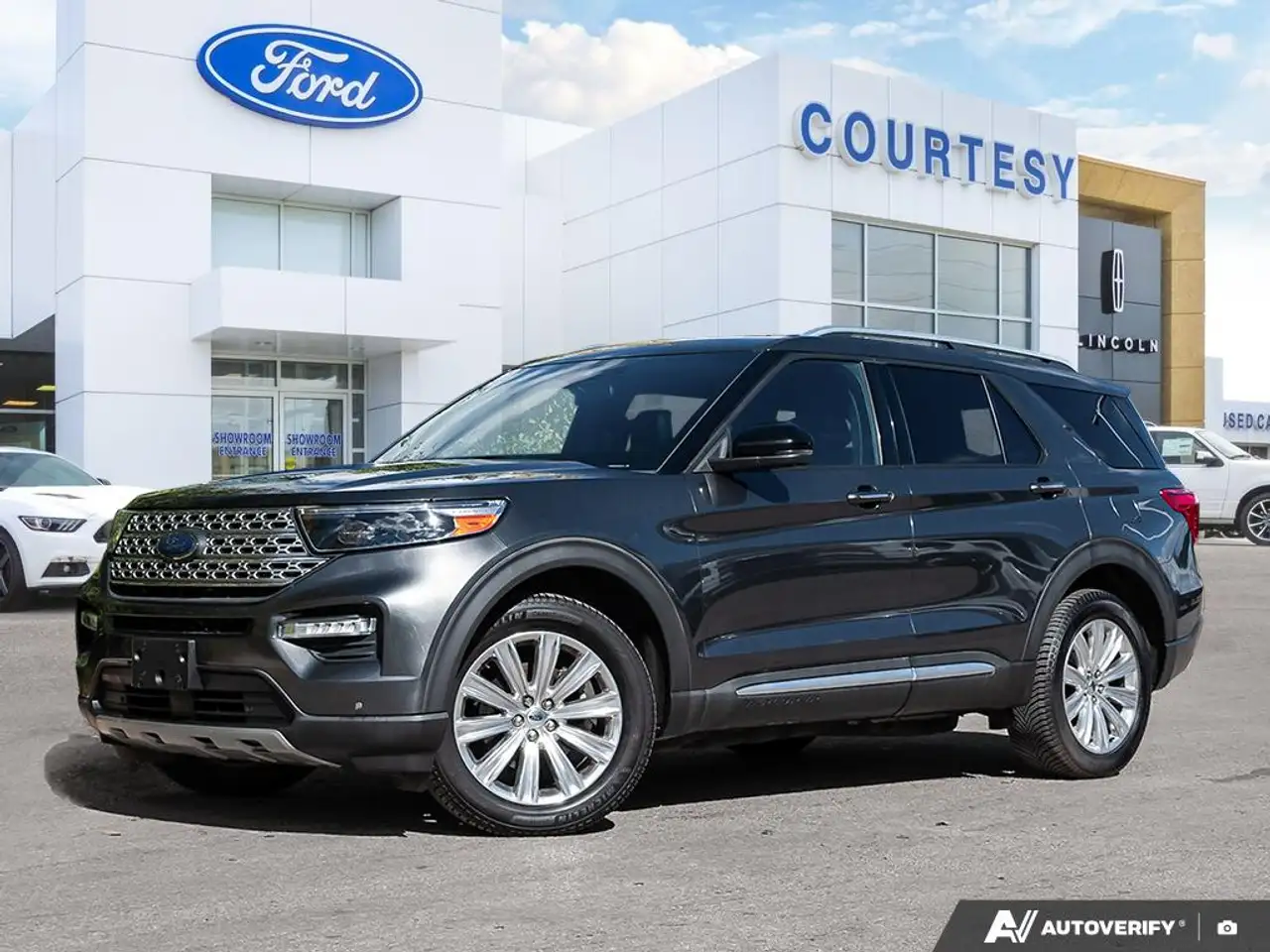 2020 Ford Explorer