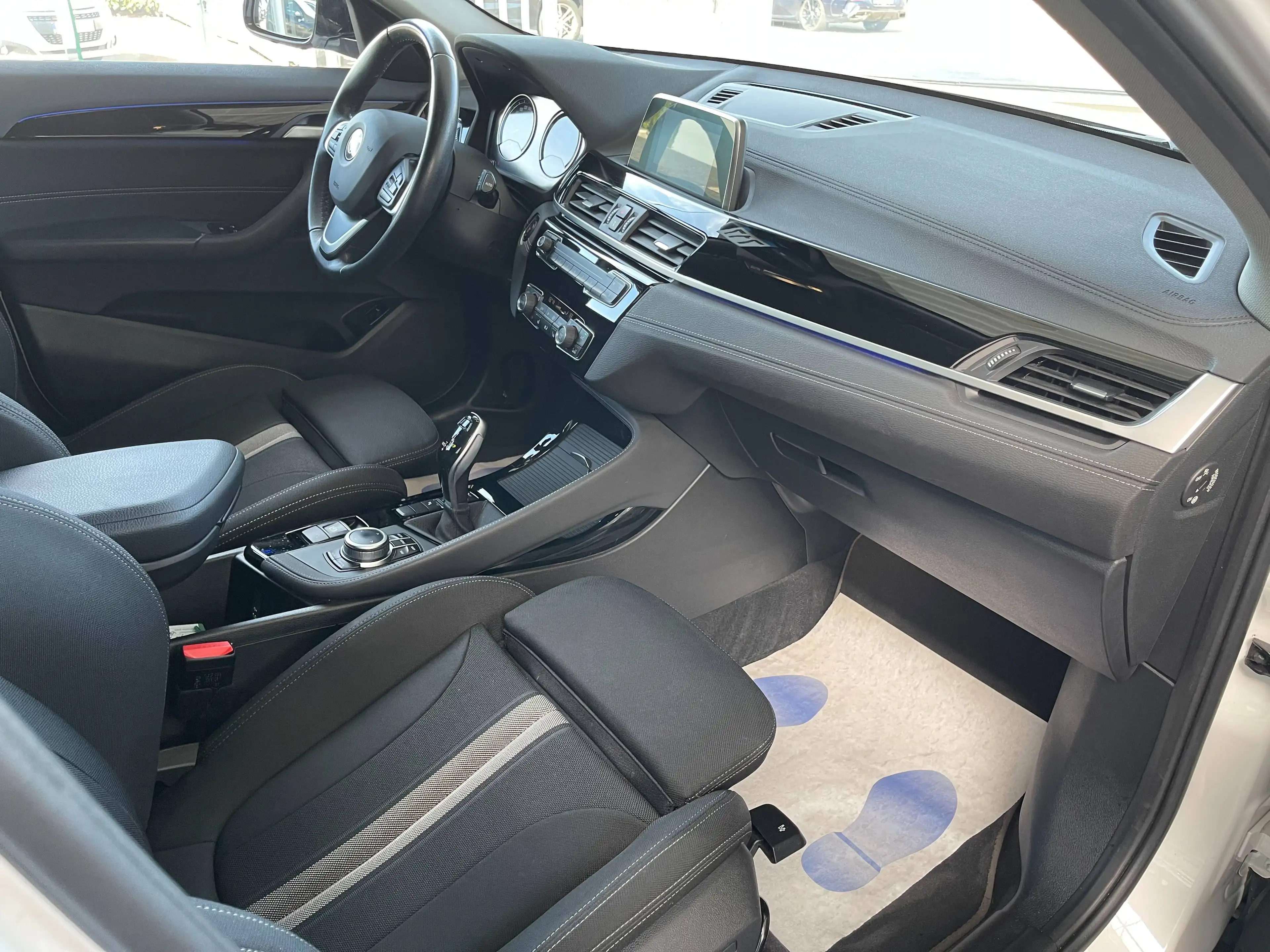 BMW X2 1.5iA *** GARANTIE + LED + GPS PRO *** — photo 9