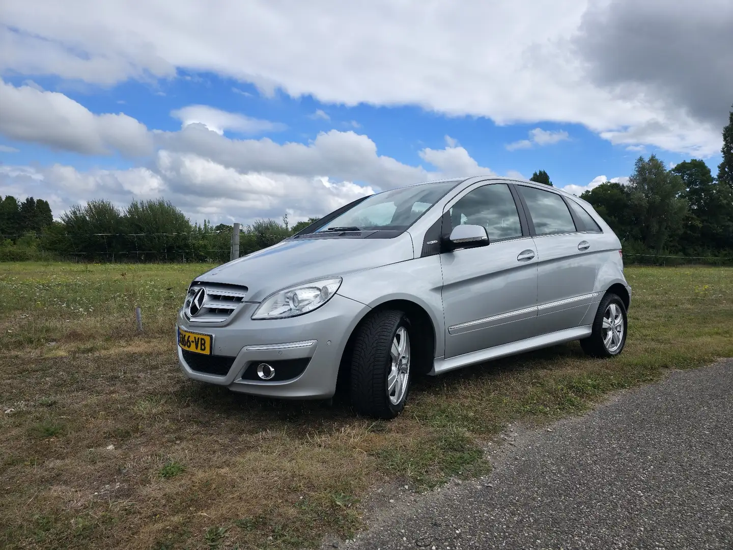 Mercedes-Benz B 160 BlueE. Bns Cl. Zilver - 1