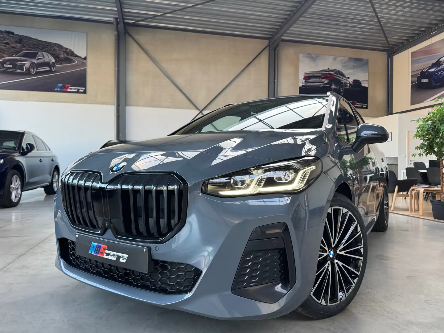 BMW 218 iA Active Tourer Msport (Gereserveerd) Grigio - 2