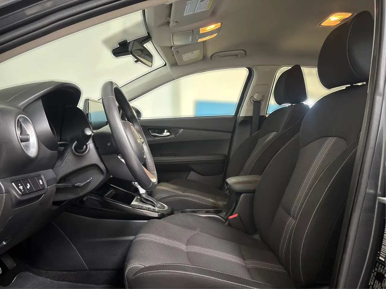 Kia Forte снимка Kia Forte