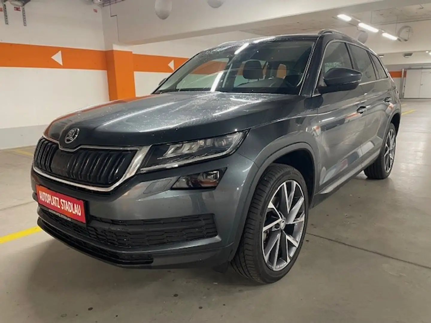 Skoda Kodiaq 2,0 TDI SCR Style Limited DSG Grau - 1