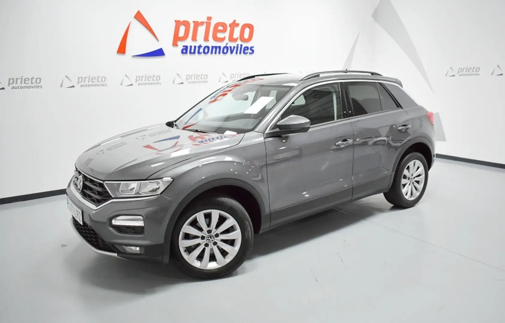 Volkswagen T-Roc 2.0TDI Advance 85kW Gris - 1