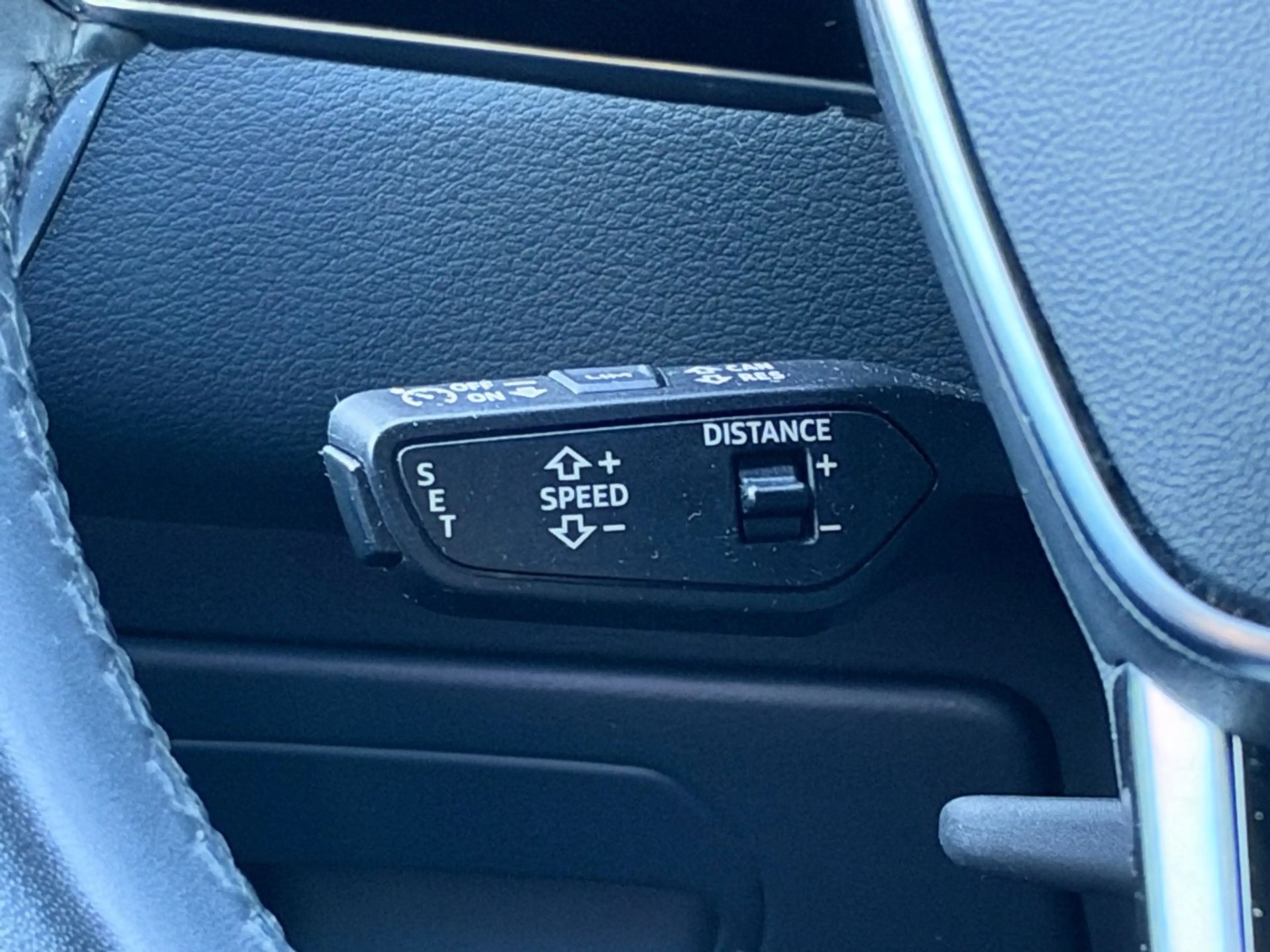 Audi A6 Avant 40 TDI quattro sport AHK — photo 12