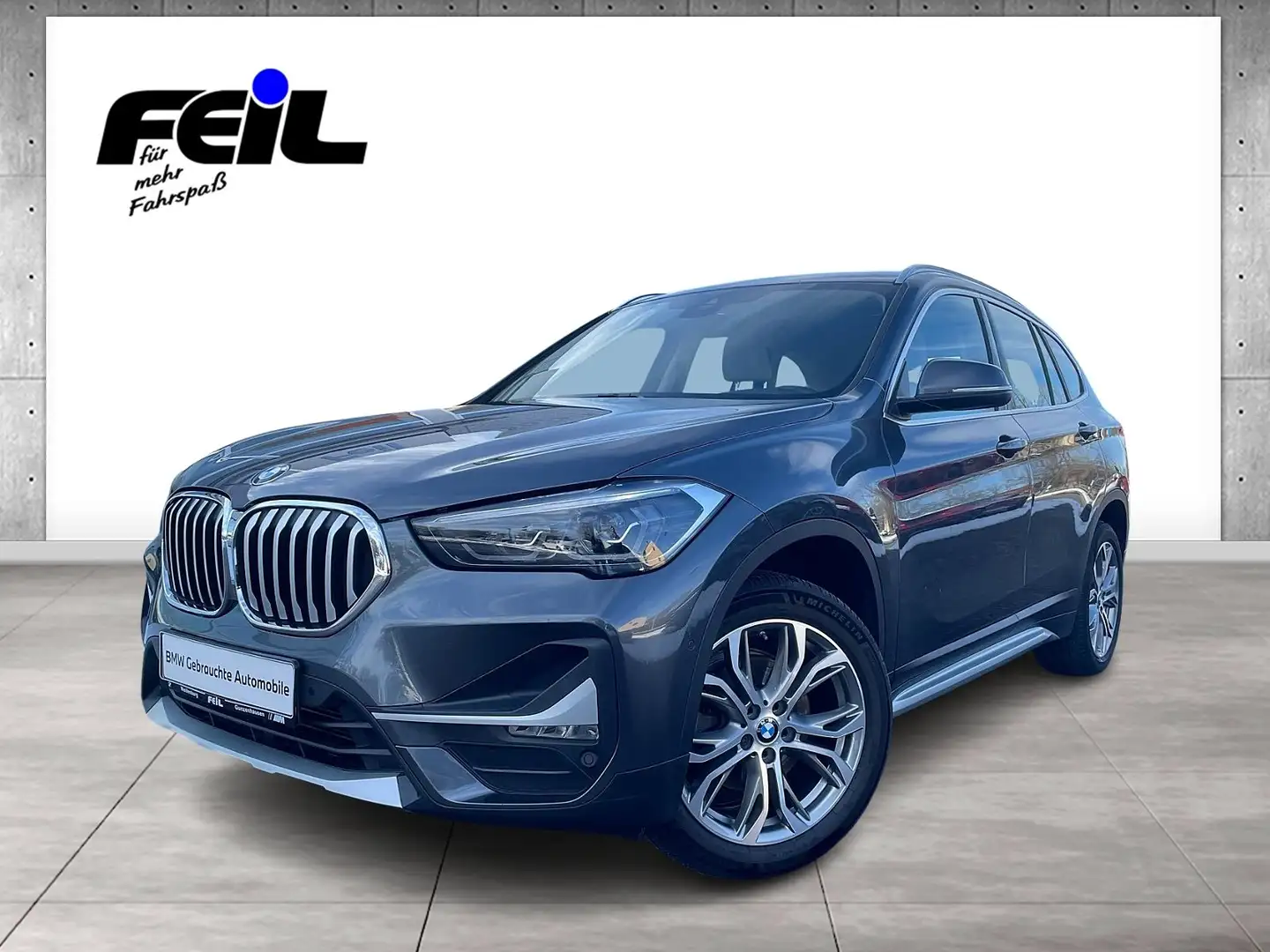 BMW X1 sDrive18d xLine LED Navi Komfortzg. Tempomat Grau - 1