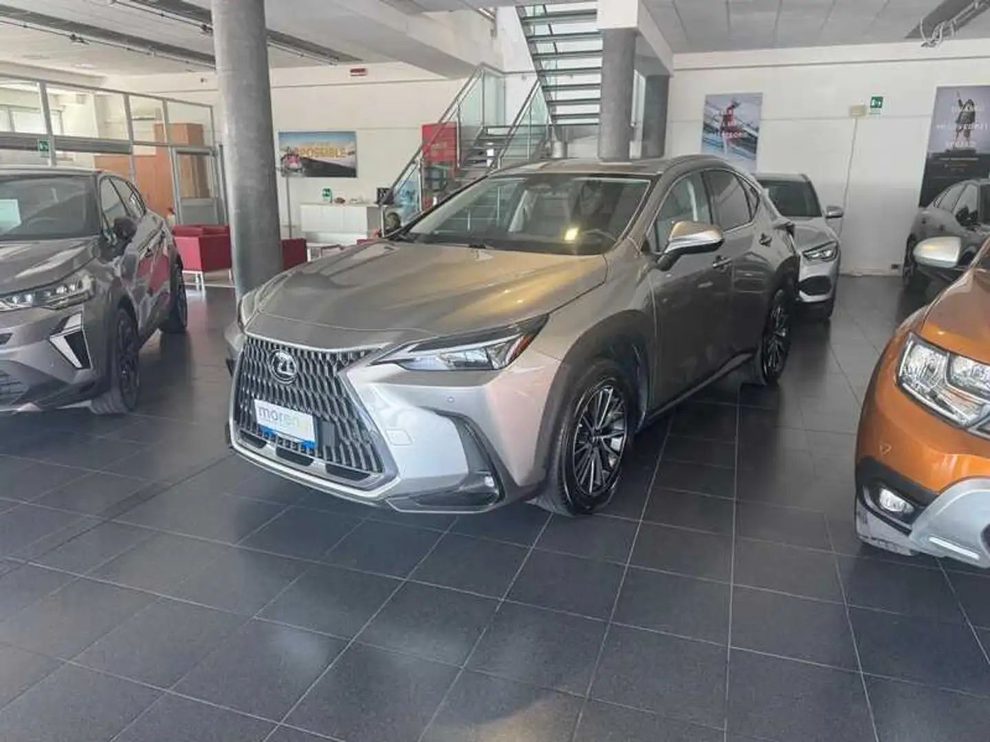Lexus NX 450h+ 450h+ 2.5 phev Premium 4WD e-cvt Grigio - 1