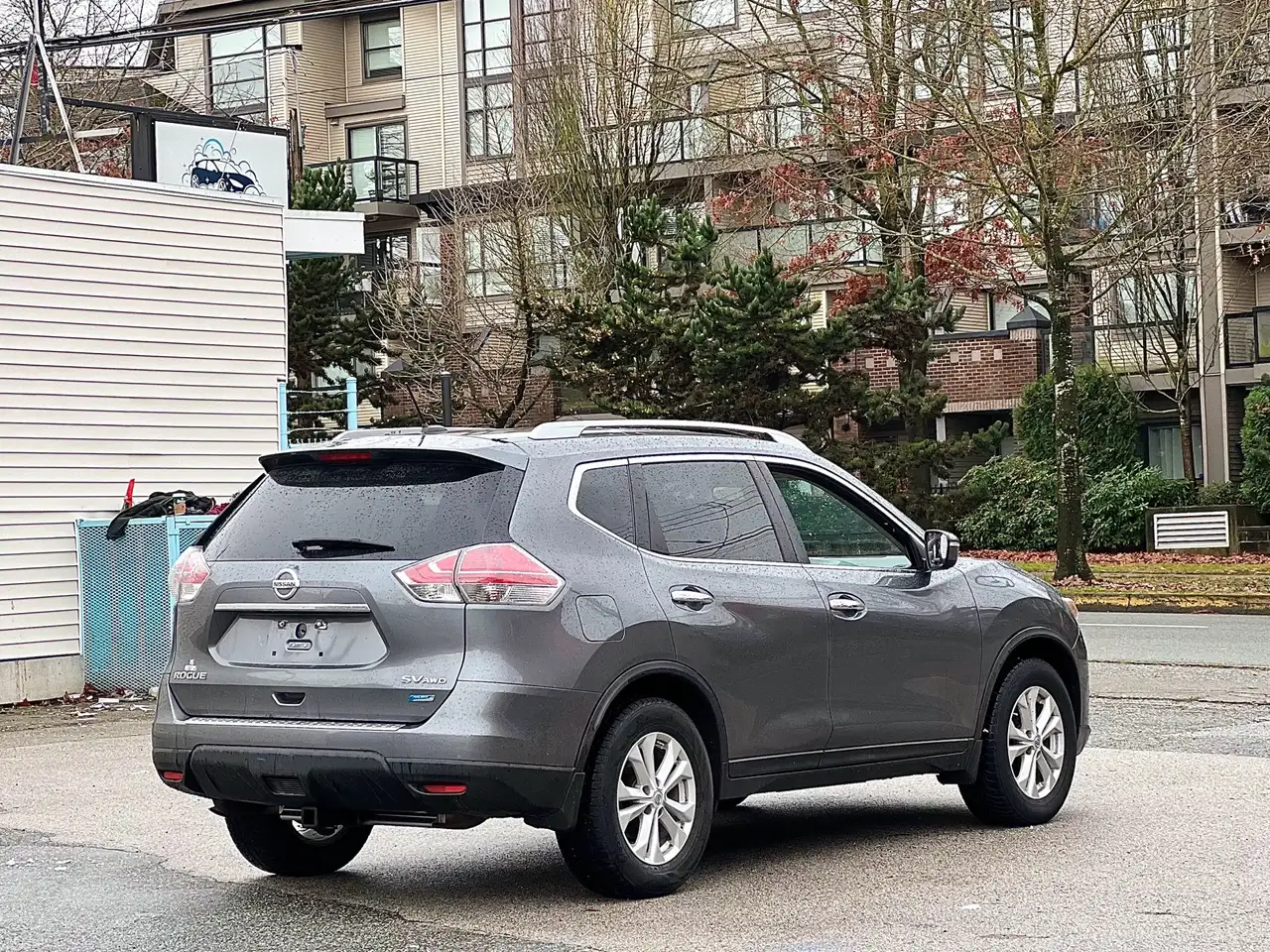 Nissan Rogue снимка Nissan Rogue