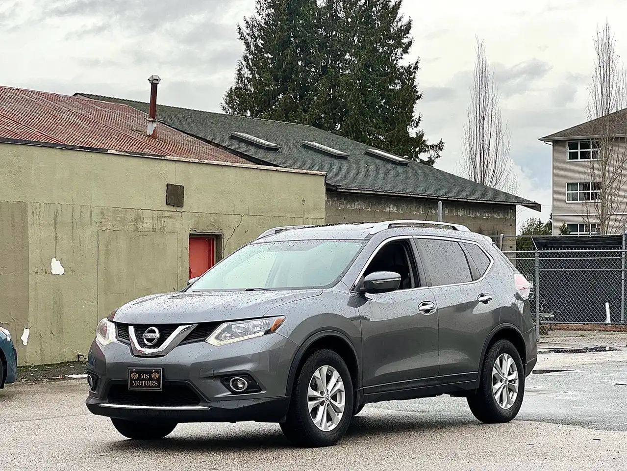 Nissan Rogue снимка Nissan Rogue