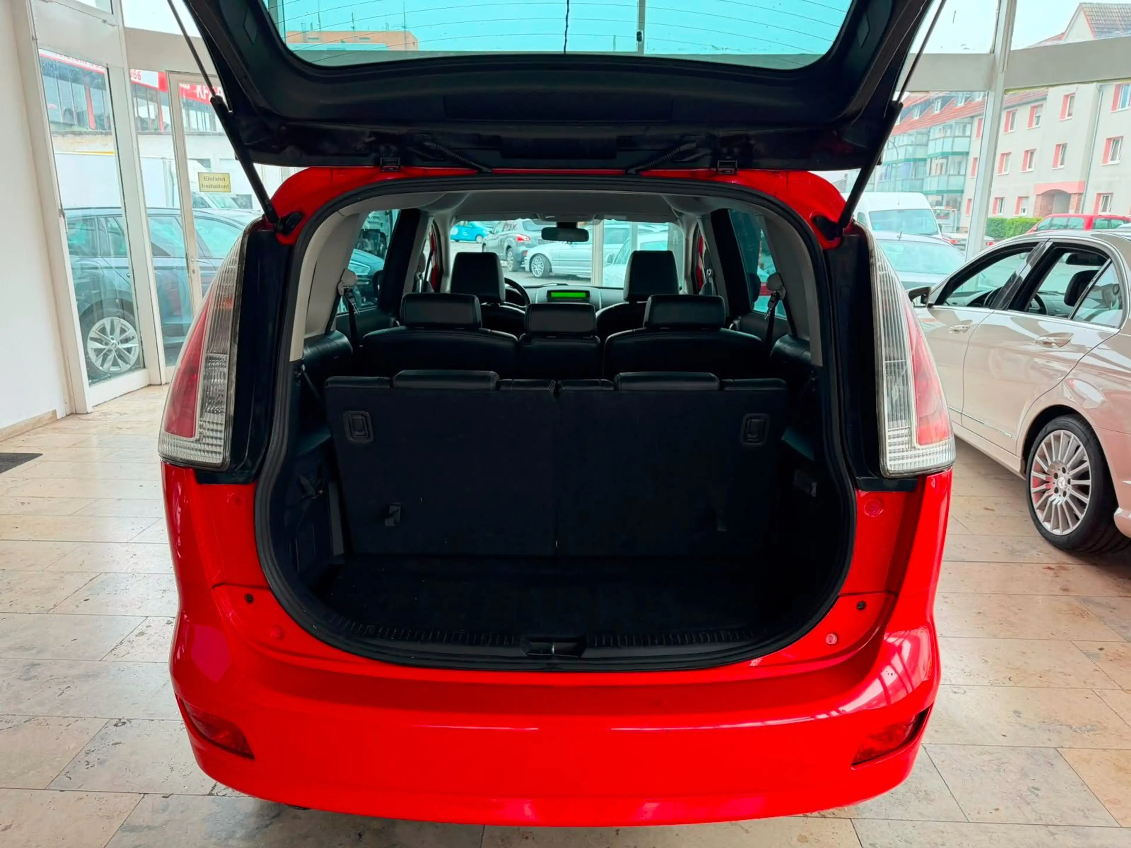 Mazda 5 Lim. 2.0 Top/1.Hd./Elk. Tür./Led./Navi/Kam/Xen — photo 10