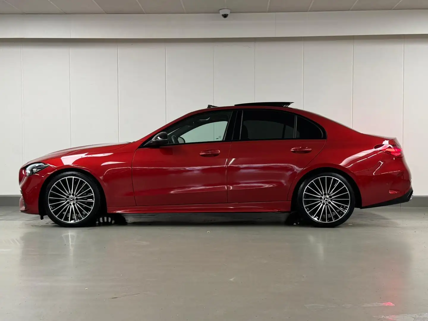 Mercedes-Benz C 180 AMG LINE !! 18000 KM !! TO PANO CAMERA GPS CUIR Rouge - 2