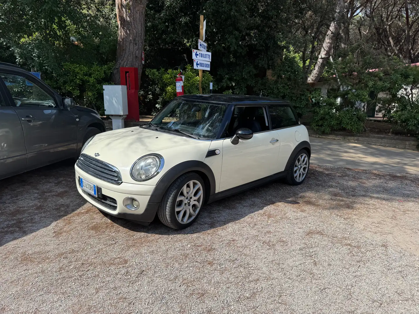 MINI Cooper D 1.6 Chili Alb - 2