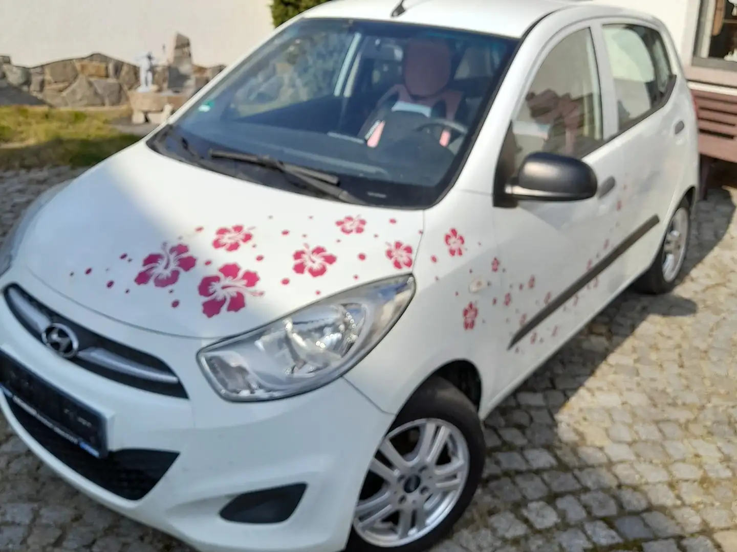 Hyundai i10 Weiß - 1