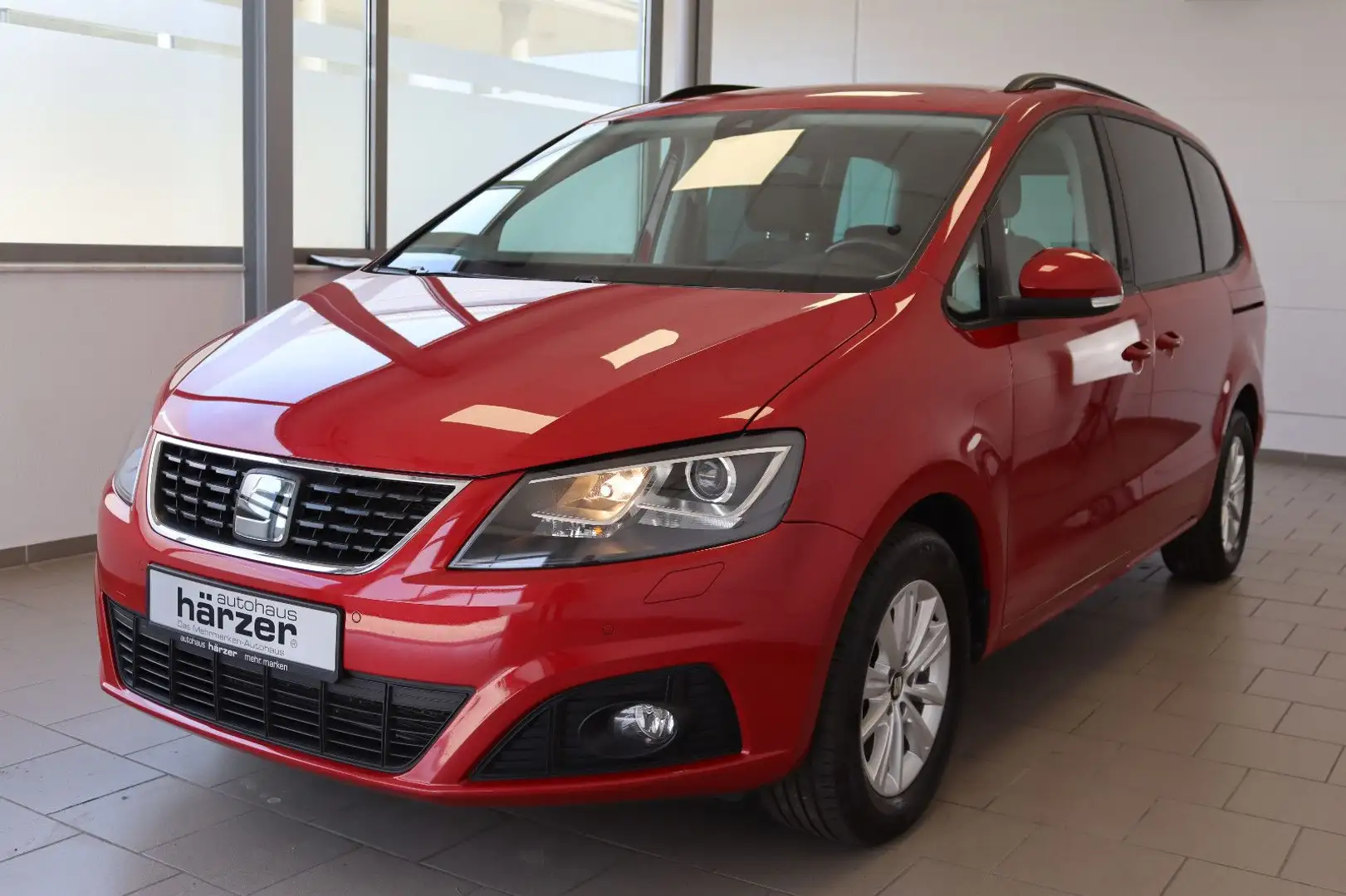 SEAT Alhambra Style DSG *Xenon*NAV*AHK*Standhz*7Sitze Rot - 2