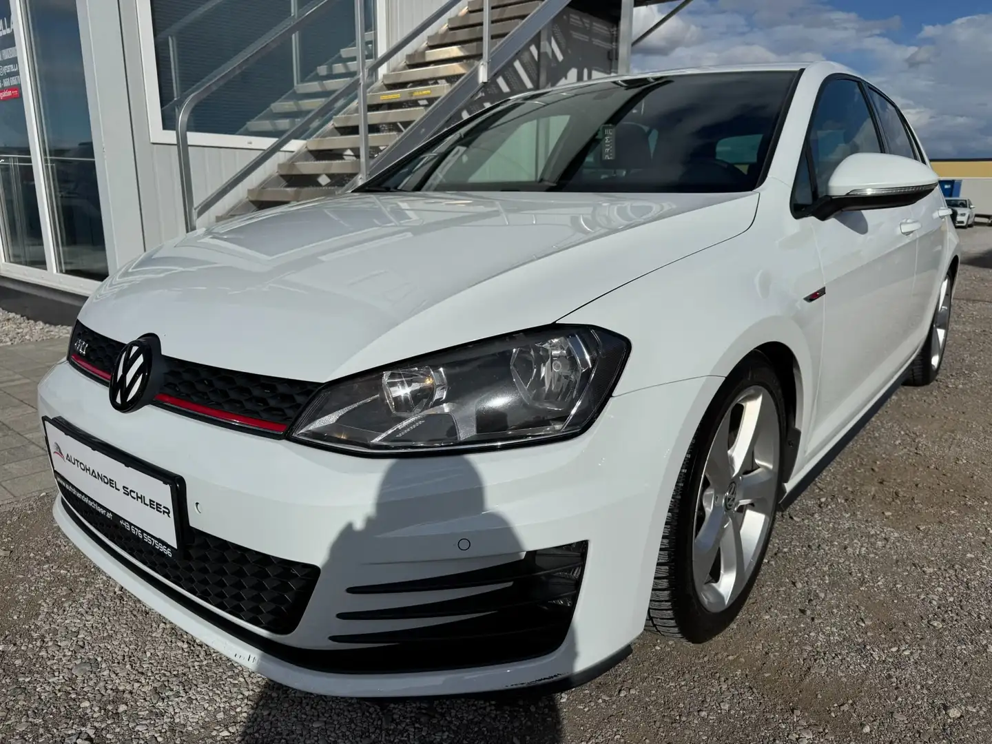 Volkswagen Golf GTI Golf VII GTI_Schalter_121 225 km Weiß - 1