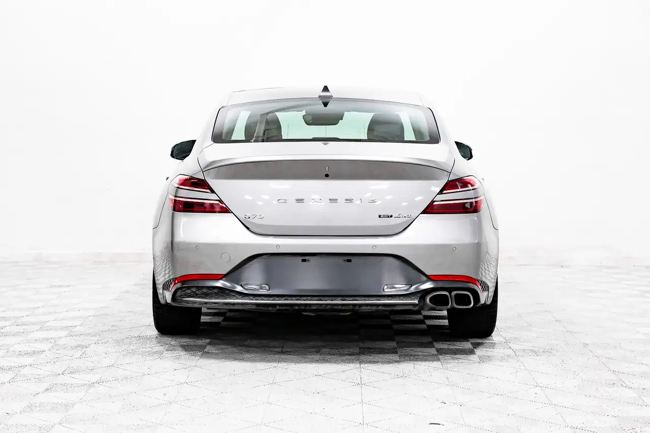Genesis G70 снимка Genesis G70