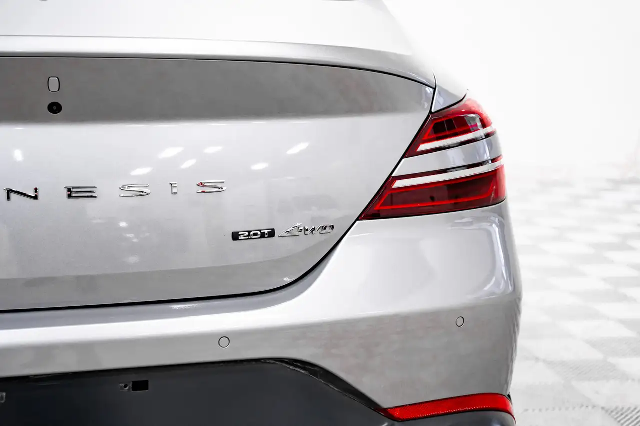 Genesis G70 снимка Genesis G70