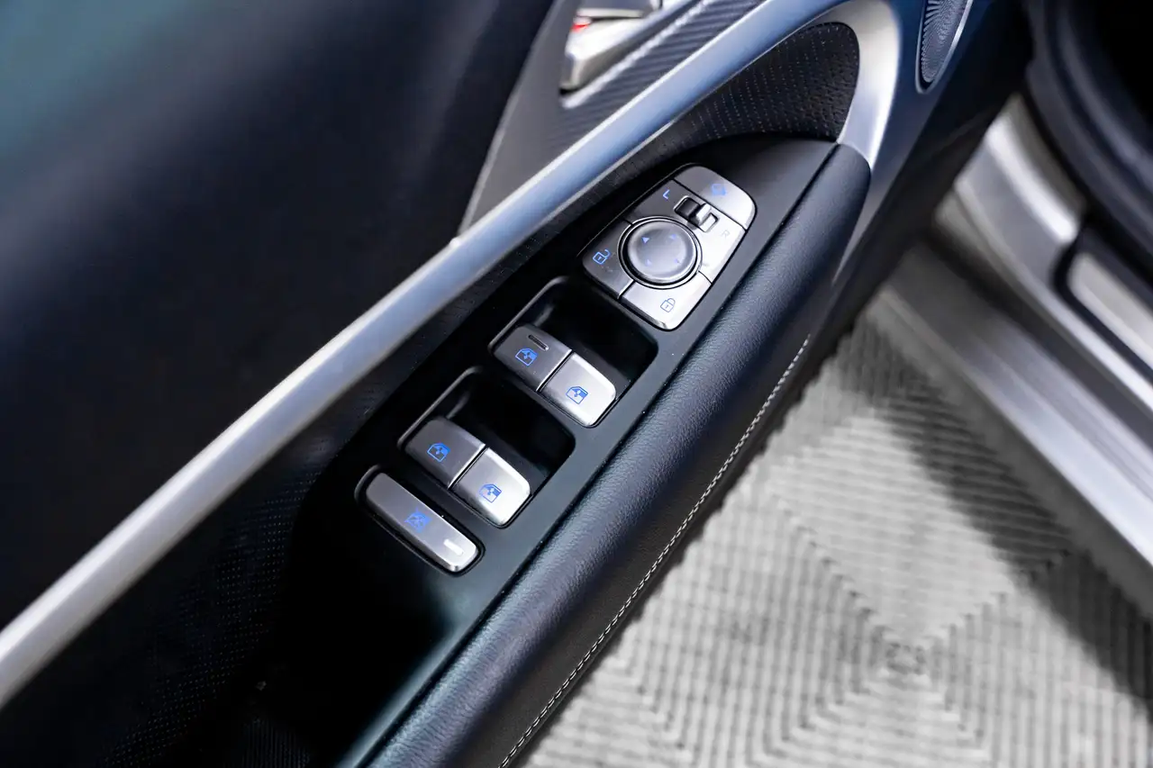 Genesis G70 снимка Genesis G70
