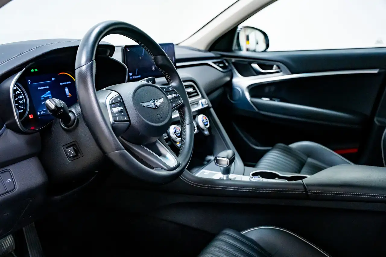 Genesis G70 снимка Genesis G70