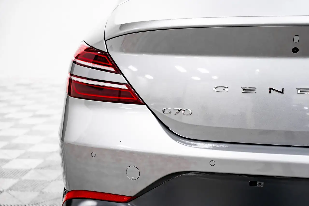 Genesis G70 снимка Genesis G70