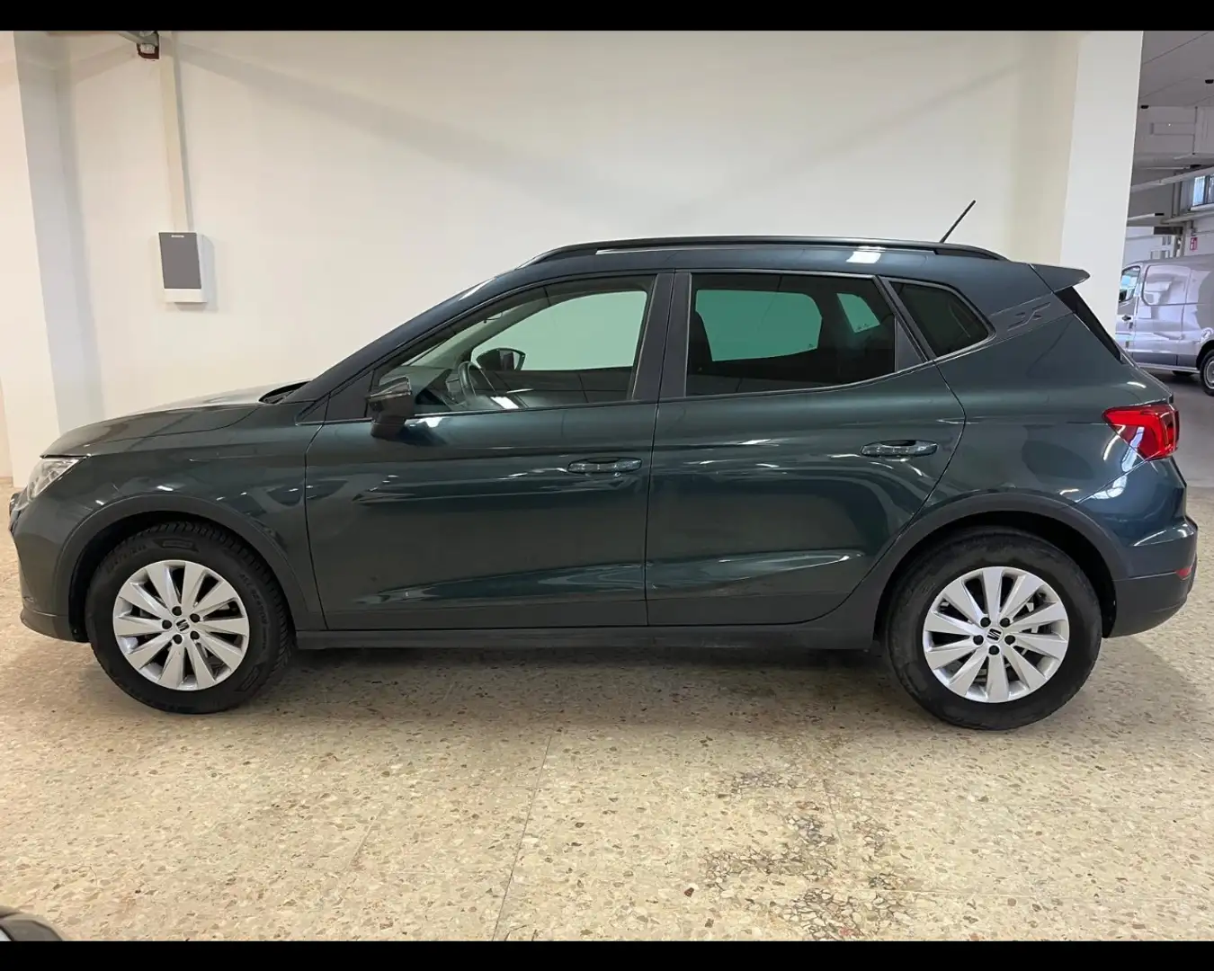 SEAT Arona 1.0 ecotsi Style 95cv Vert - 2