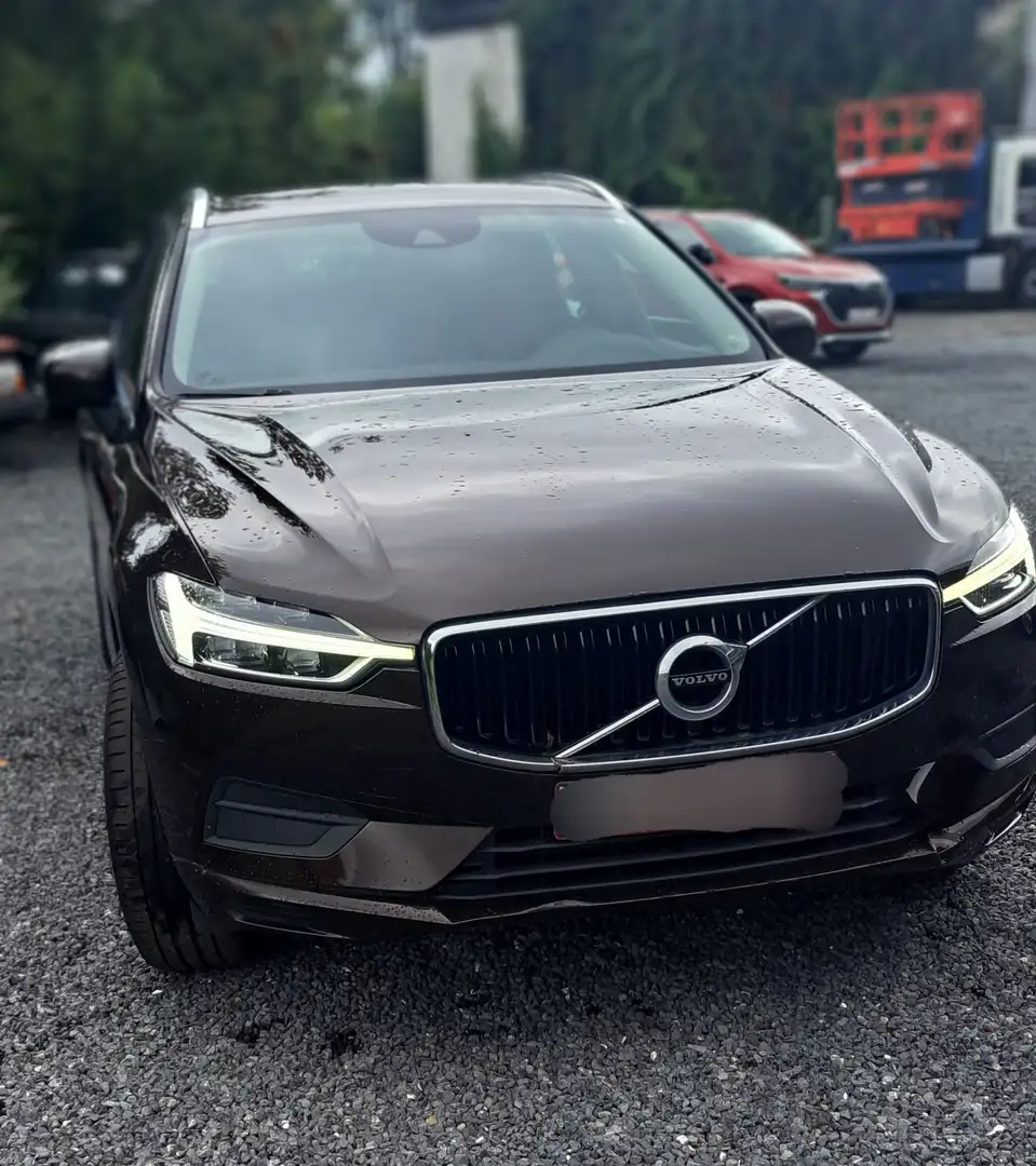 Volvo XC60 XC60 2.0 T4 Momentum Pro Geartronic Brun - 2