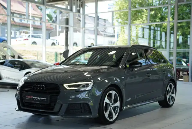 Audi A3 view 4