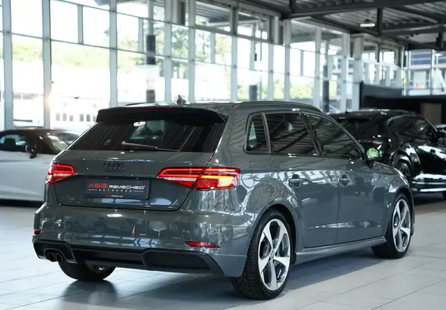 Audi A3 view 7