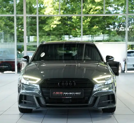 Audi A3 view 3