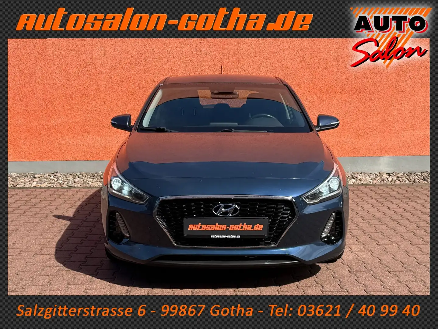 Hyundai i30 1.6 CRDi Klimaauto+Sitzhzg+FSE+Bluetooth+Alu Bleu - 2