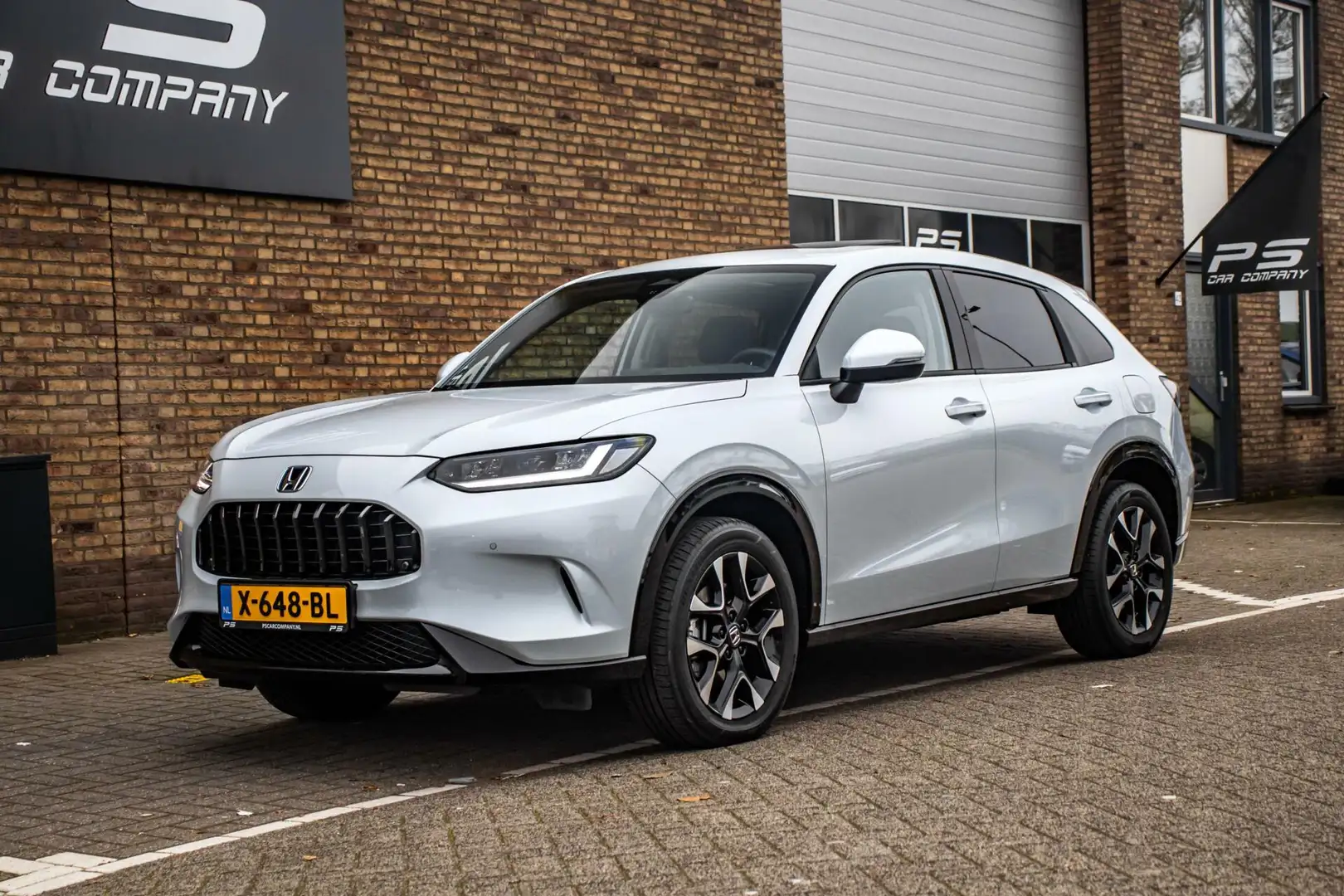 Honda ZR-V 2.0 e:HEV Advance, Full Option, NAP, Leder, Pano Bílá - 2