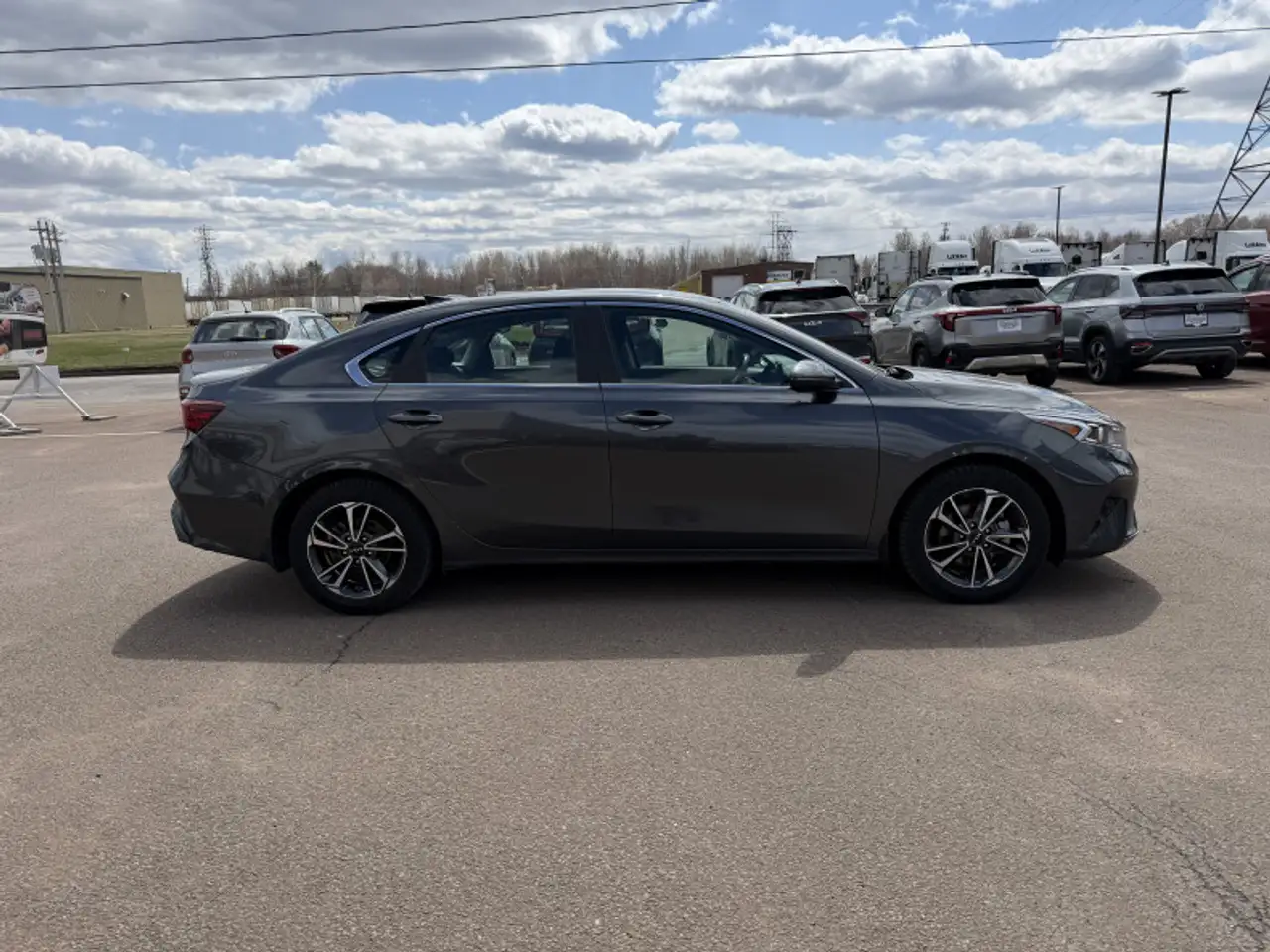 Kia Forte снимка Kia Forte