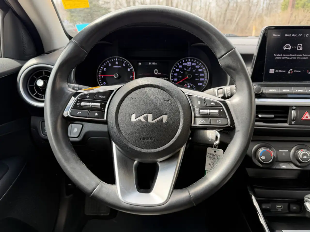 Kia Forte снимка Kia Forte