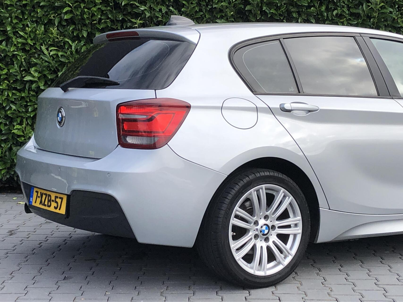 BMW 118 1-serie 118i Business+ NIEUW MODEL, M PAKKET, NAVI — photo 30